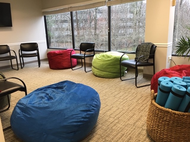 Sandy Springs Adolescent Group Room